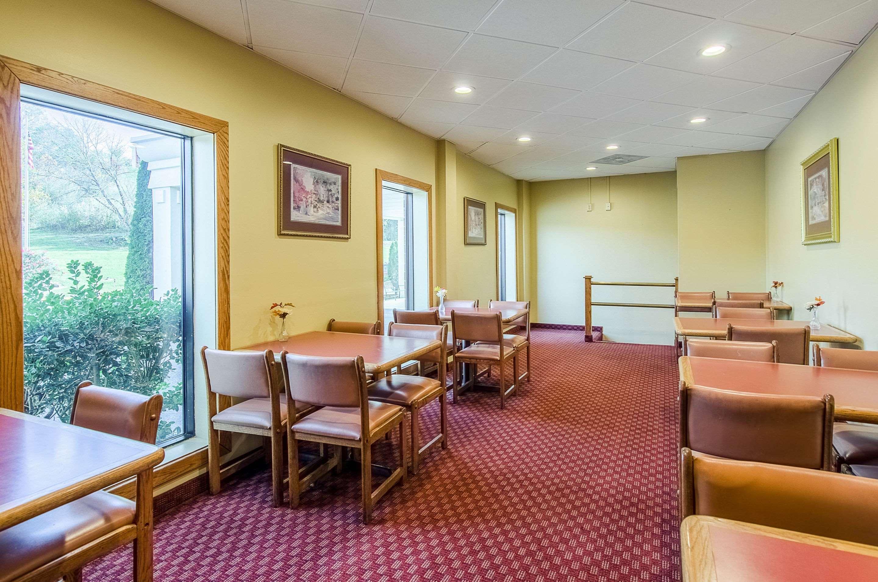 Quality Inn & Suites Lexington Near I-64 And I-81 Timber Ridge Екстер'єр фото